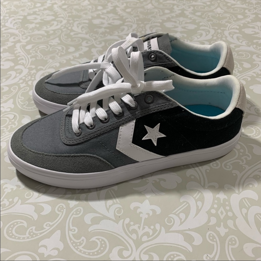 Converse Rival Ox sneakers men’s 9 NWOT - Picture 3 of 7